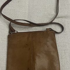 真皮斜挎包 棕褐色休闲单肩包
