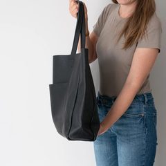 黑色软皮大容量托特包 女士荔枝纹单肩包
