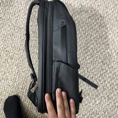 黑色旅行双肩包 14升21升可扩展 防盗登机包